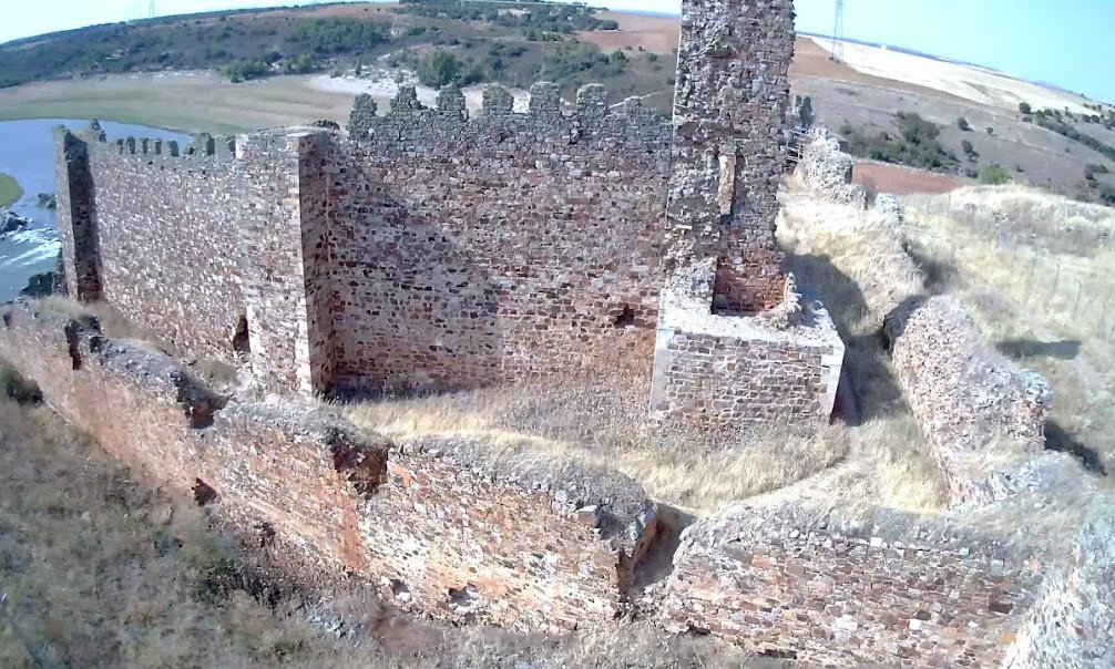 Castle of Castrotorafe, Spain